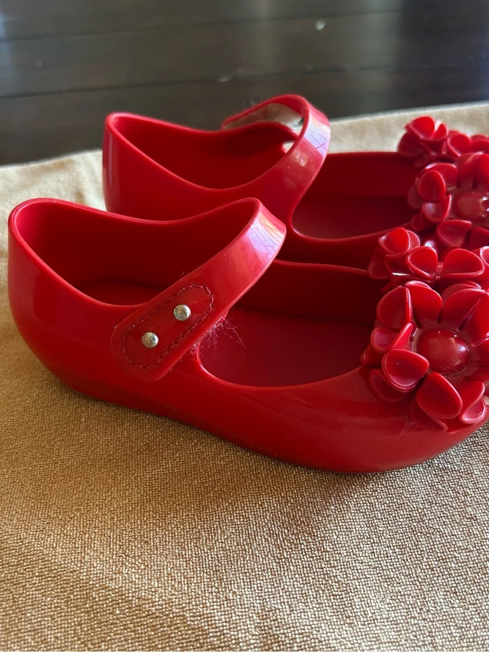 Mini Melissa Red Ultragirl Flower Mary Jane Kids Shoes